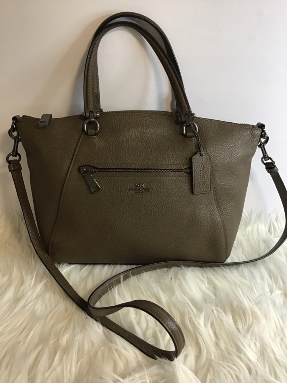 Coach 58874 Prairie Satchel Pebble Leather Army Green Euc